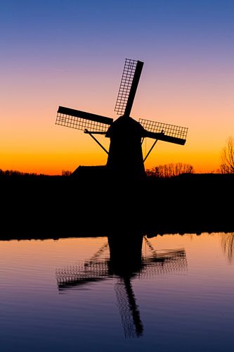 Zonsondergang - Molen in Silhouet