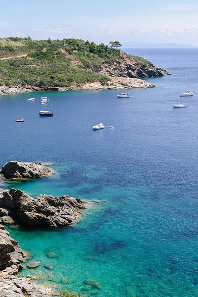 Zomer op Elba | Eiland | Italië | Kust | Boten | Turquoise water | Reisfotografie | Landschap van Mirjam Broekhof