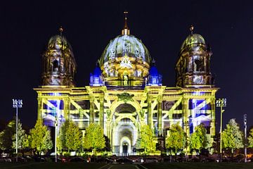 De Berlijnse Dom in speciale verlichting van Frank Herrmann