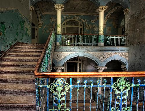 Les escaliers vers le sommet