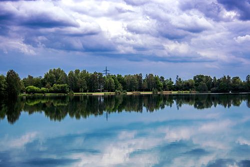 Concept landscape : Cloud reflection