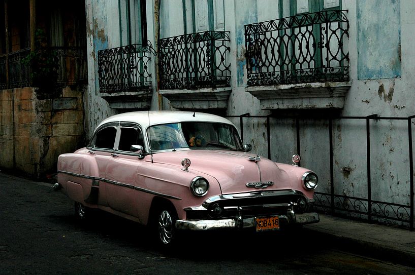 Oldtimer in Cuba #1 van Jurien Minke