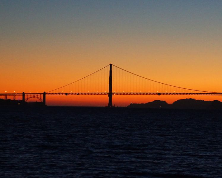 Golden Gate Sunset van Michiel Heuveling