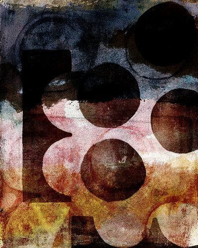 Abstracte compositie met vormen en cirkels in roze, blauw en oranje