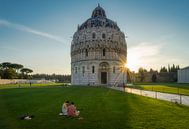 Het Baptisterium van Pisa van Roelof Nijholt thumbnail