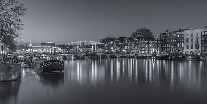 Amsterdam by Night- Magere Brug and the Amstel - 4 by Tux Photography