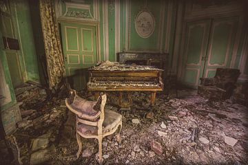 abandoned castle - piano von Joeri Swerts