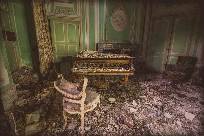 abandoned castle - piano par Joeri Swerts