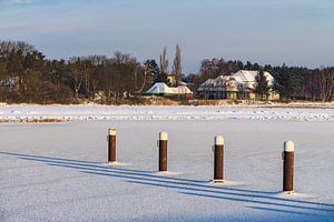 Winter am Prerowstrom mit Schnee