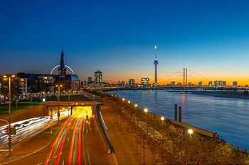 Sonnenuntergang in Düsseldorf