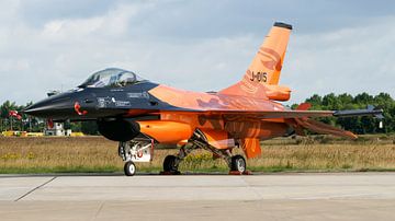 'Orange Lion' J-015 F-16 demo team van Robben