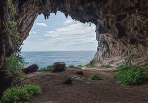 Höhle mit Meerblick von Marcel van Balken