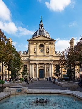 Gezicht op de Sorbonne-universiteit in Parijs, Frankrijk van Rico Ködder