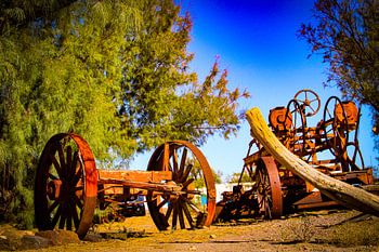 INDUSTRIE-ECHOS, ALTE MASCHINEN AUF DER ROUTE 66
