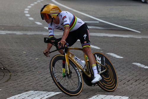 Gouden Remco Evenepoel tijdrijden