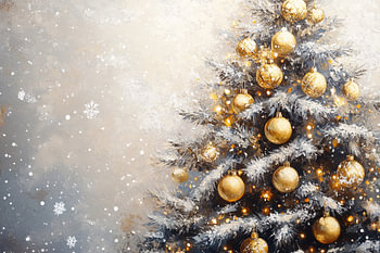 Gouden kerstboom met sneeuwdecor