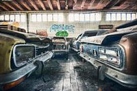 Verfallene Garage mit Ford Capri's