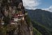 Le nid de tigre au Bhoutan, dans les montagnes de l'Himalaya sur Anges van der Logt
