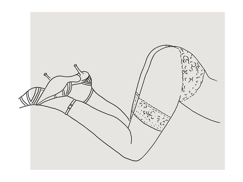 Pose sexy (dessin au trait lingerie femme jeune femme fesses string bretelles ligne art érotique nu) par Natalie Bruns