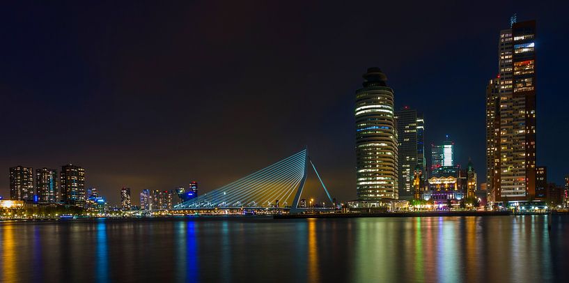 kop van zuid rotterdam panorama van Ilya Korzelius