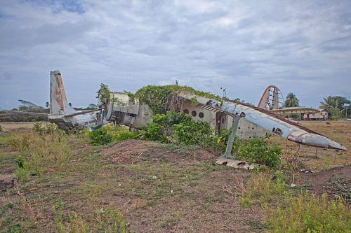 Verloren plaats - Verlaten vliegveld op Grenada (Caribisch gebied)