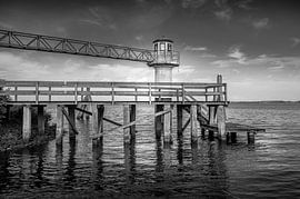 Lighthouse Oostmahorn Lauwersmeer. by Kok and Kok