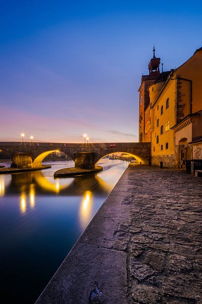 Regensburg juste avant le lever du soleil par Robert Ruidl