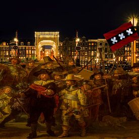 Nachtwacht van Rembrandt van Rijn bij de Magere brug van Foto Amsterdam/ Peter Bartelings