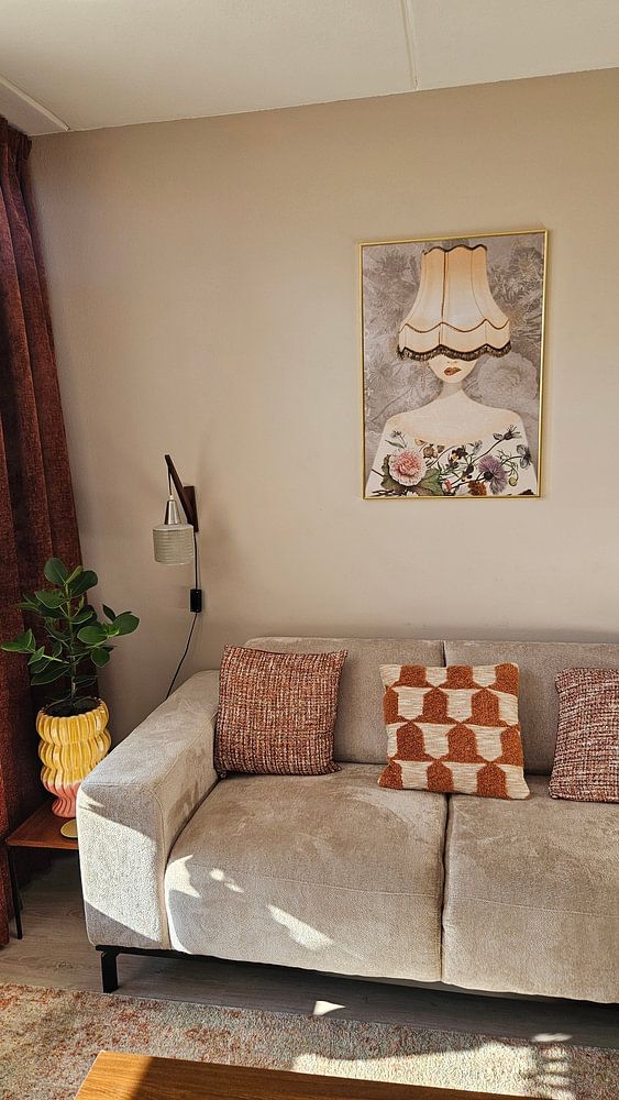 Lighten Up  by Mirjam Duizendstra 