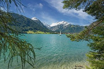 Achensee met uitzicht op Pertisau van Peter Eckert