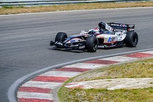 Minardi-Formel-1-Rennwagen, gefahren vom ehemaligen F1-Rennfahrer Jos Verstappen von Sjoerd van der Wal Fotografie