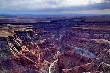 Grand Canyon met Colorado rivier van Henk Langerak