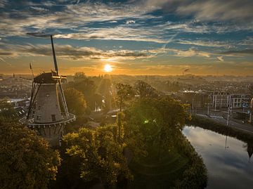 Sonnenaufgang bei Piet's Mill in Alkmaar von Wietse de Graaf