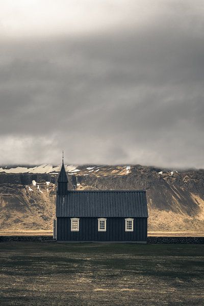Zwarte kerk van Budir van GoodMoodPhotos