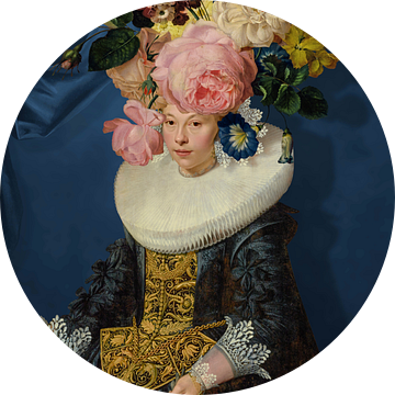 Portrait of a Woman – Royal Blue van Marja van den Hurk