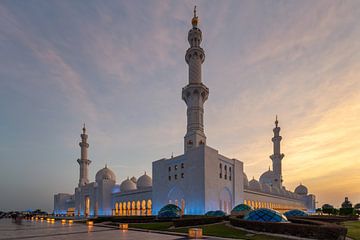 Grand Mosque Sheikh Zayed by Bart Hendrix