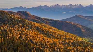 Zonsopkomst in de herfst vanaf Sass de Putia, Dolomieten, Itali van Henk Meijer Photography