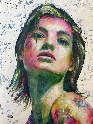 Portret van kleurrijke vrouw