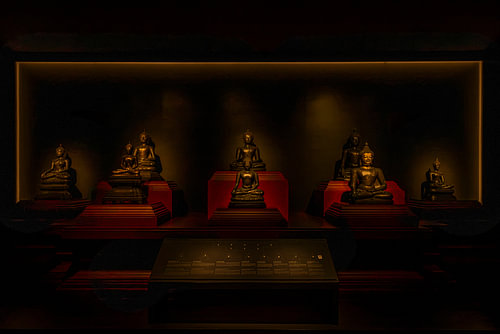 Buddha statues @ Bangkok, Thailand