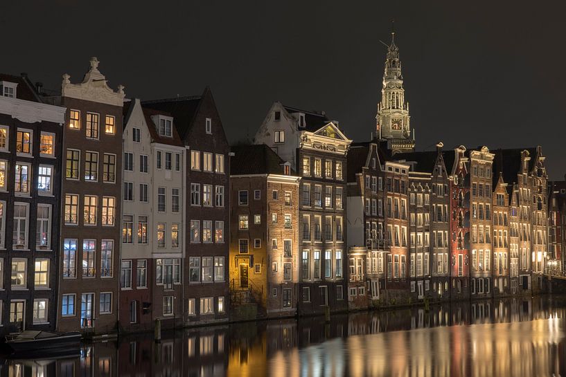 Damrak Amsterdam by Yvs Doh