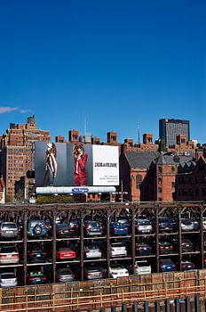 Parkhaus mit Blick auf Manhattan