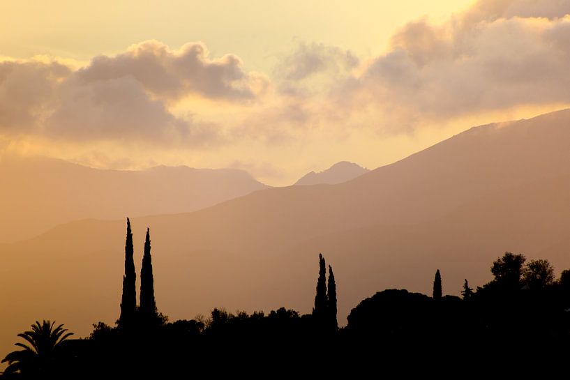 Coucher de soleil dans les montagnes d'Espagne par Caroline Drijber