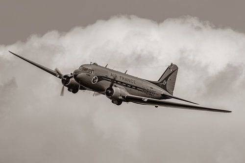 Old times revive during the La Ferte Alais airshow of 2021. The beautiful Douglas DC-3 in Air France