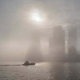 KNRM Rettungsboot im Nebel in Rotterdam von Raoul Baart