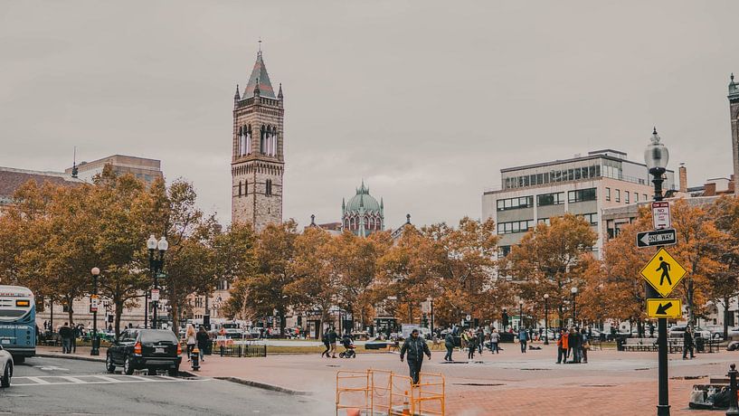 Boston by Hello Pompoyo