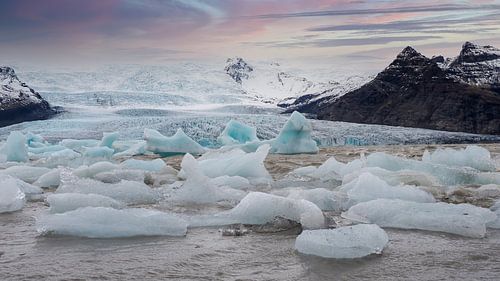 Glacier lake south Iceland