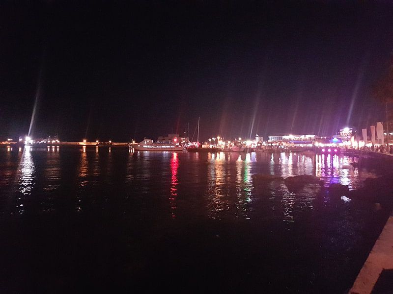 Paphos Zypern bei Nacht von patrick jeanette