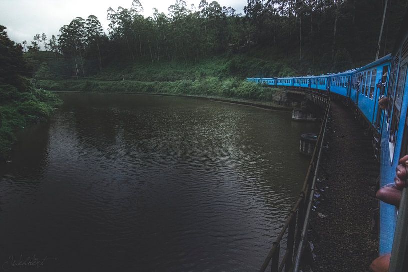 Blue Train Sri Lanka by Fotos by Jan Wehnert