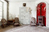 Abandoned gents with wild boar's head