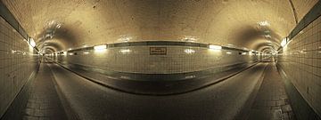 Oude Elbe-tunnel Hamburg van Frank Herrmann